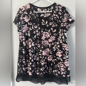 Simply Vera Vera Wang Floral Blouse Medium Black Pink Sheer Hem Top